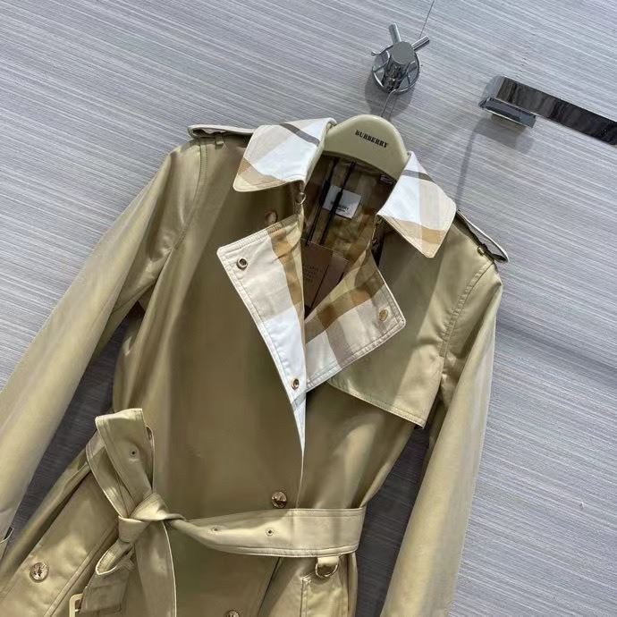 Burberry Outwear